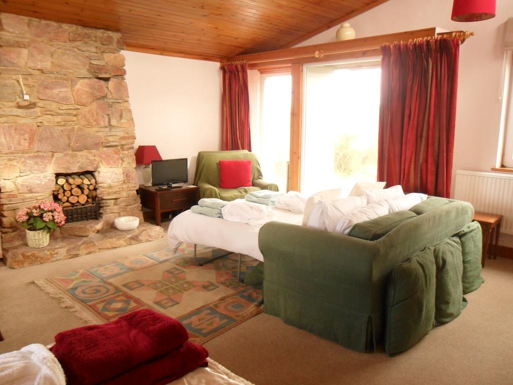 Bank Cottage B&B Newport  Zimmer foto